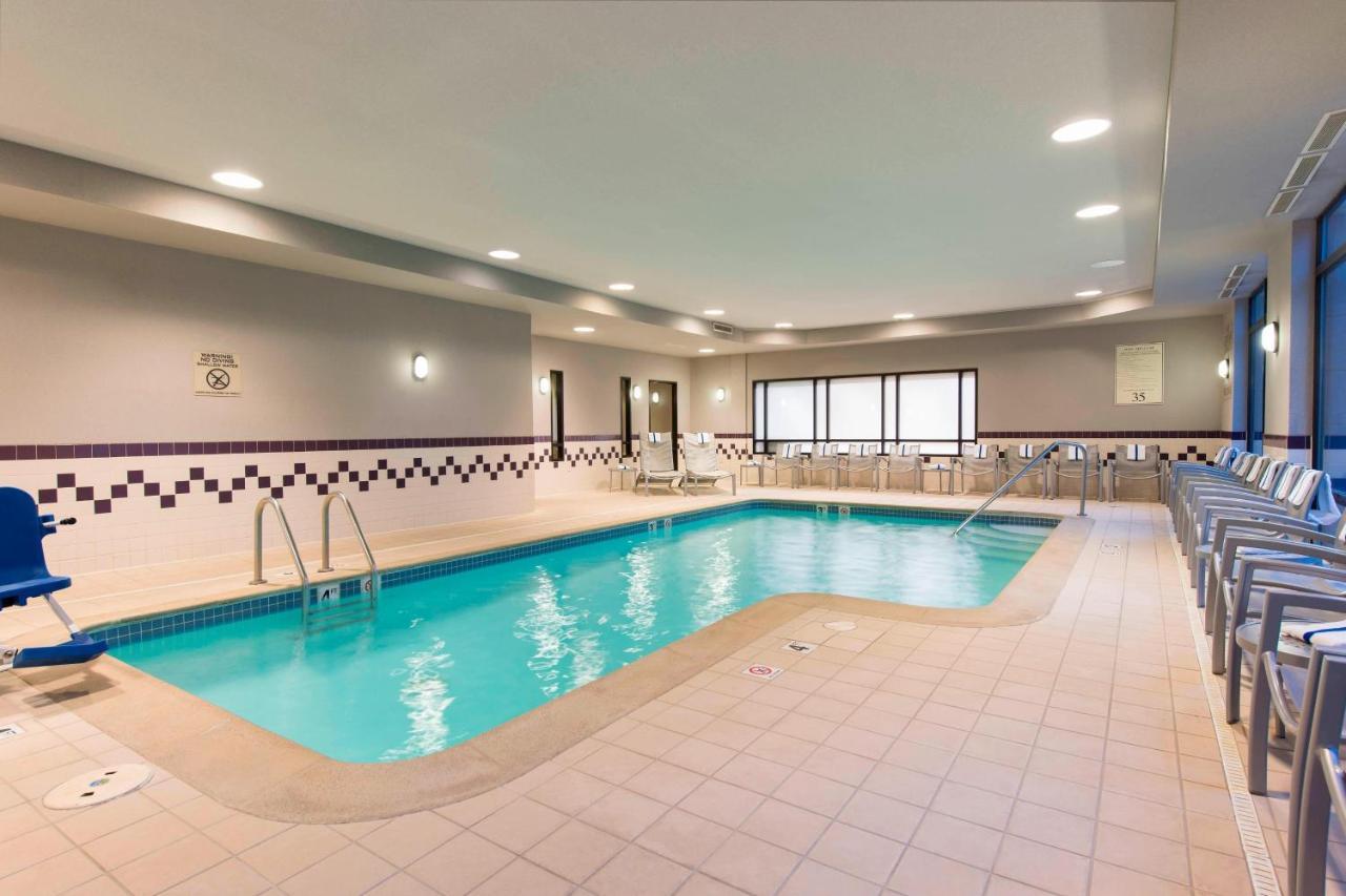 Springhill Suites Grand Rapids North מראה חיצוני תמונה