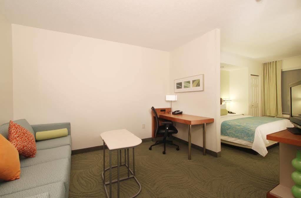 Springhill Suites Grand Rapids North מראה חיצוני תמונה