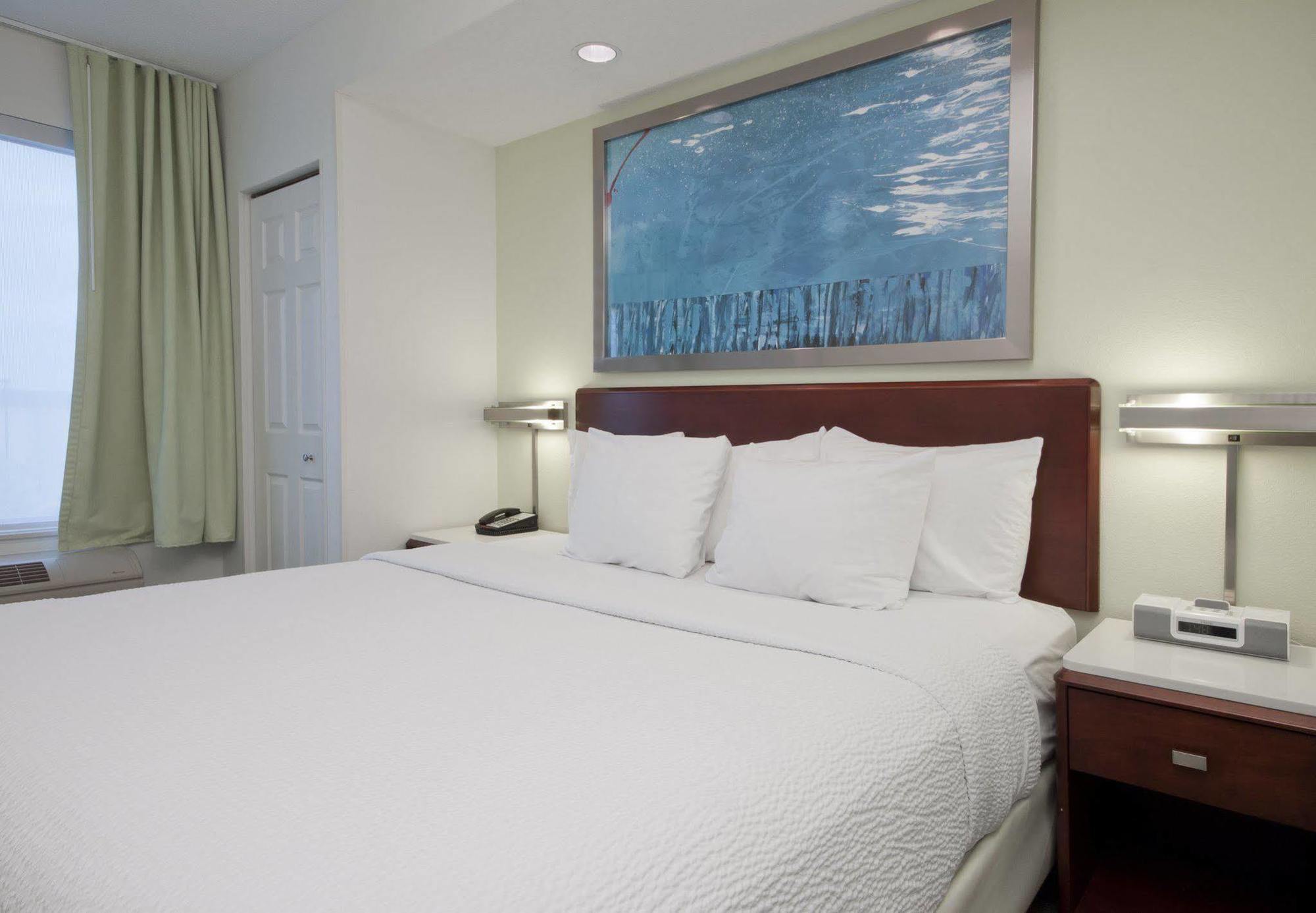Springhill Suites Grand Rapids North מראה חיצוני תמונה